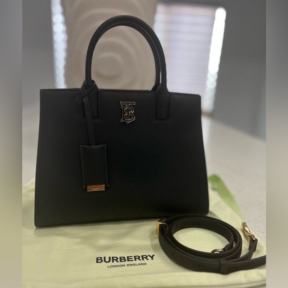 BURBERRY💎